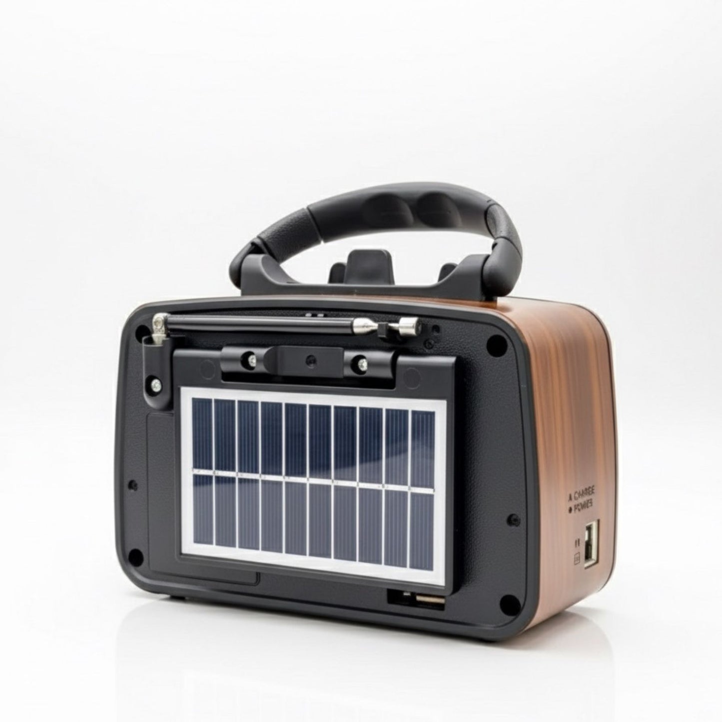 Retro solarni zvučnik koji osvaja na prvi pogled 🎶